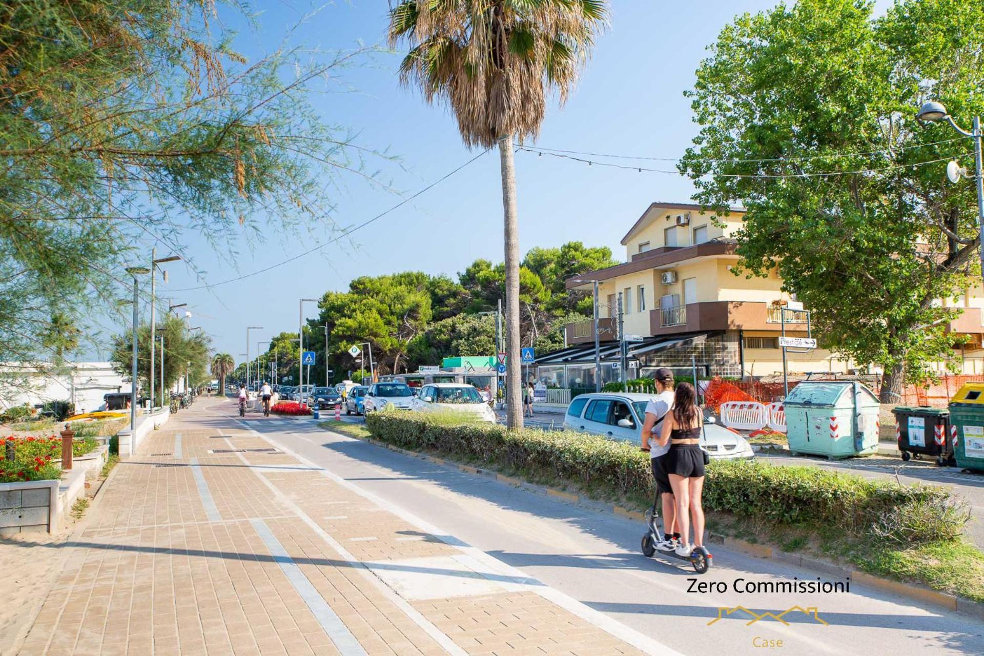 Montesilvano Marina Palm Beach House - Vista Mare מראה חיצוני תמונה
